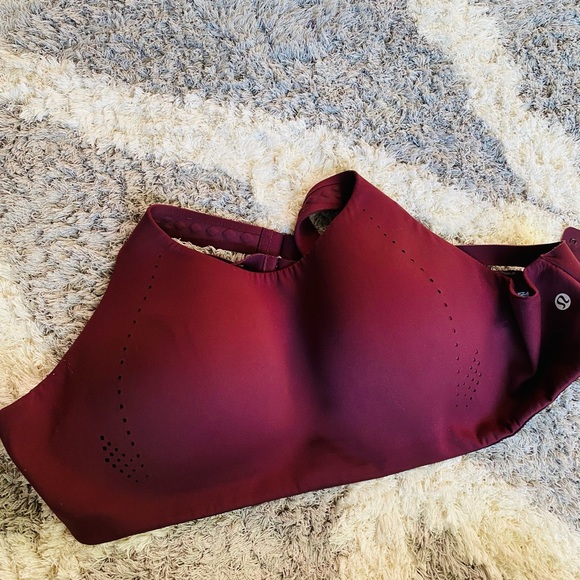 Lululemon AIRSUPPORT BRA *HIGH SUPPORT 36DD - Picture 3 of 4